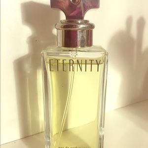 Women’s perfume